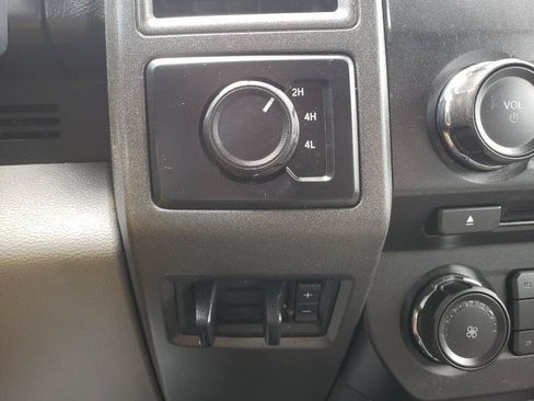Used 2018 Ford F350 XL w/ Power Equipment Group AWD/4WD image 17