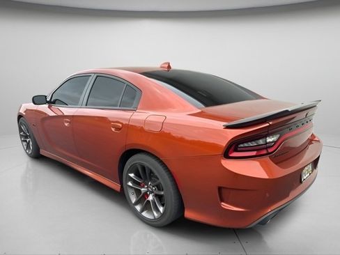 Used 2023 Dodge Charger R/T w/ Plus Group RWD image 8