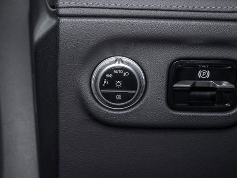 Certified 2025 Mercedes-Benz EQS 450+ Sedan image 21