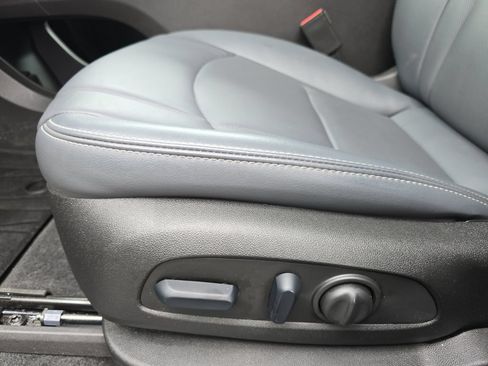 Certified 2024 Buick Enclave Essence w/ LPO, Floor Liner Package FWD image 31
