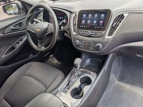Used 2024 Chevrolet Malibu LT FWD image 8