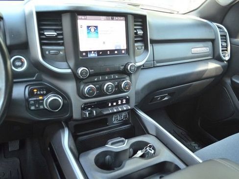 Used 2022 RAM 1500 Big Horn AWD/4WD image 24