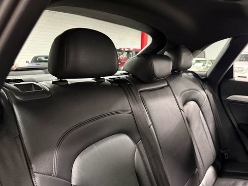 Used 2017 Audi Q3 2.0T Prestige w/ Prestige Package AWD/4WD image 62