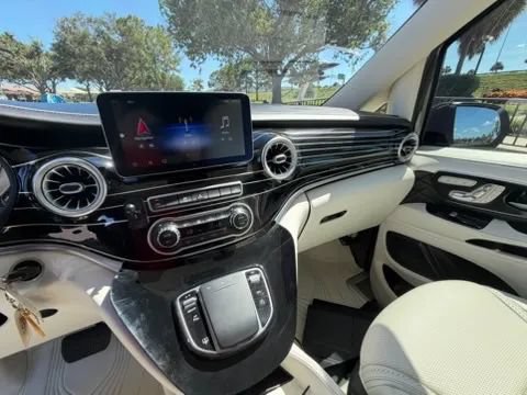 Used 2021 Mercedes-Benz Metris Passenger w/ Premium Safety Package image 48