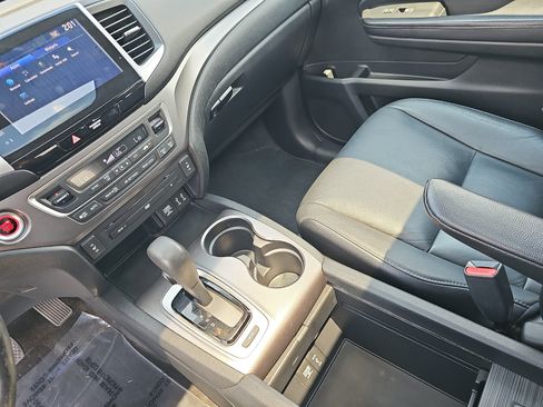 Used 2016 Honda Pilot EX-L image 24