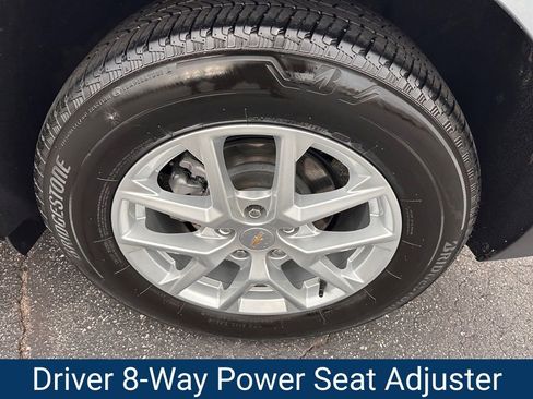 Certified 2024 Chevrolet Equinox LT image 18