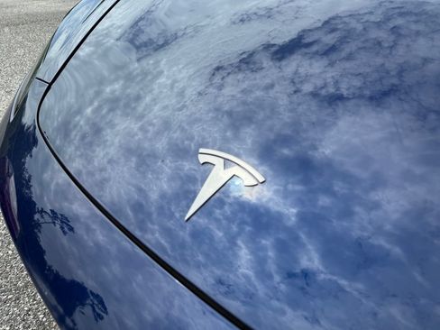 Used 2024 Tesla Model 3 Long Range RWD image 6