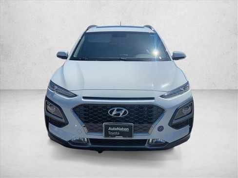 Used 2018 Hyundai Kona Limited FWD image 2