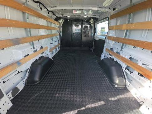Used 2024 Ford Transit 250 Low Roof w/ Exterior Upgrade Package RWD image 12