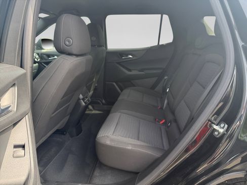 Used 2025 Chevrolet Equinox LT image 16