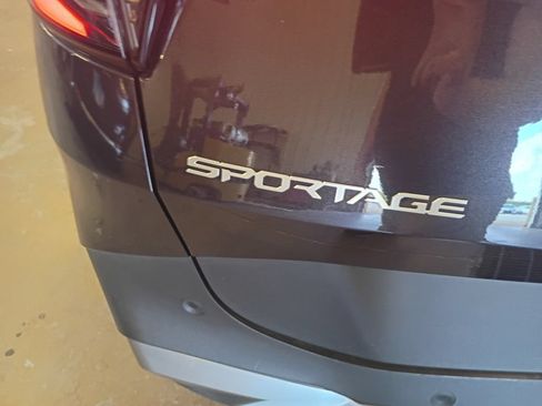 Used 2026 Kia Sportage LX FWD image 44