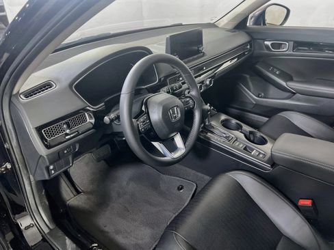Used 2023 Honda Civic EX-L image 9