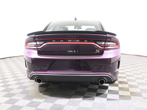 Used 2022 Dodge Charger Scat Pack w/ Dynamics Package RWD image 6