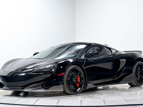 Used 2019 McLaren 600LT RWD image 2