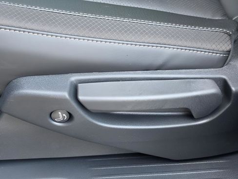 New 2026 Nissan Pathfinder SL w/ SL Premium Package FWD image 19