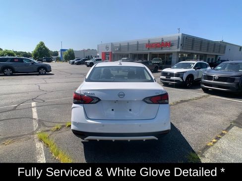 Used 2024 Nissan Versa SV w/ Trunk Package FWD image 4