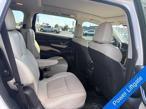 Used 2022 Subaru Ascent Limited w/ Technology Package AWD/4WD image 14