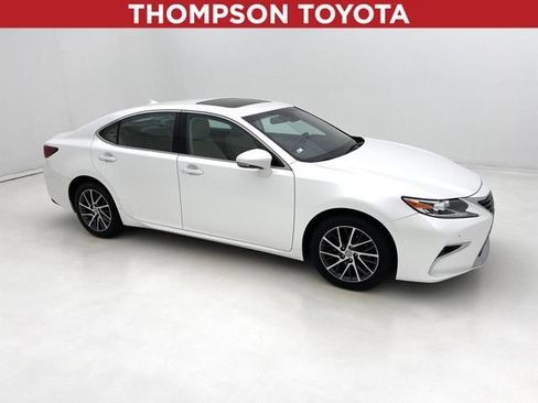 Used 2017 Lexus ES 350 FWD image 1