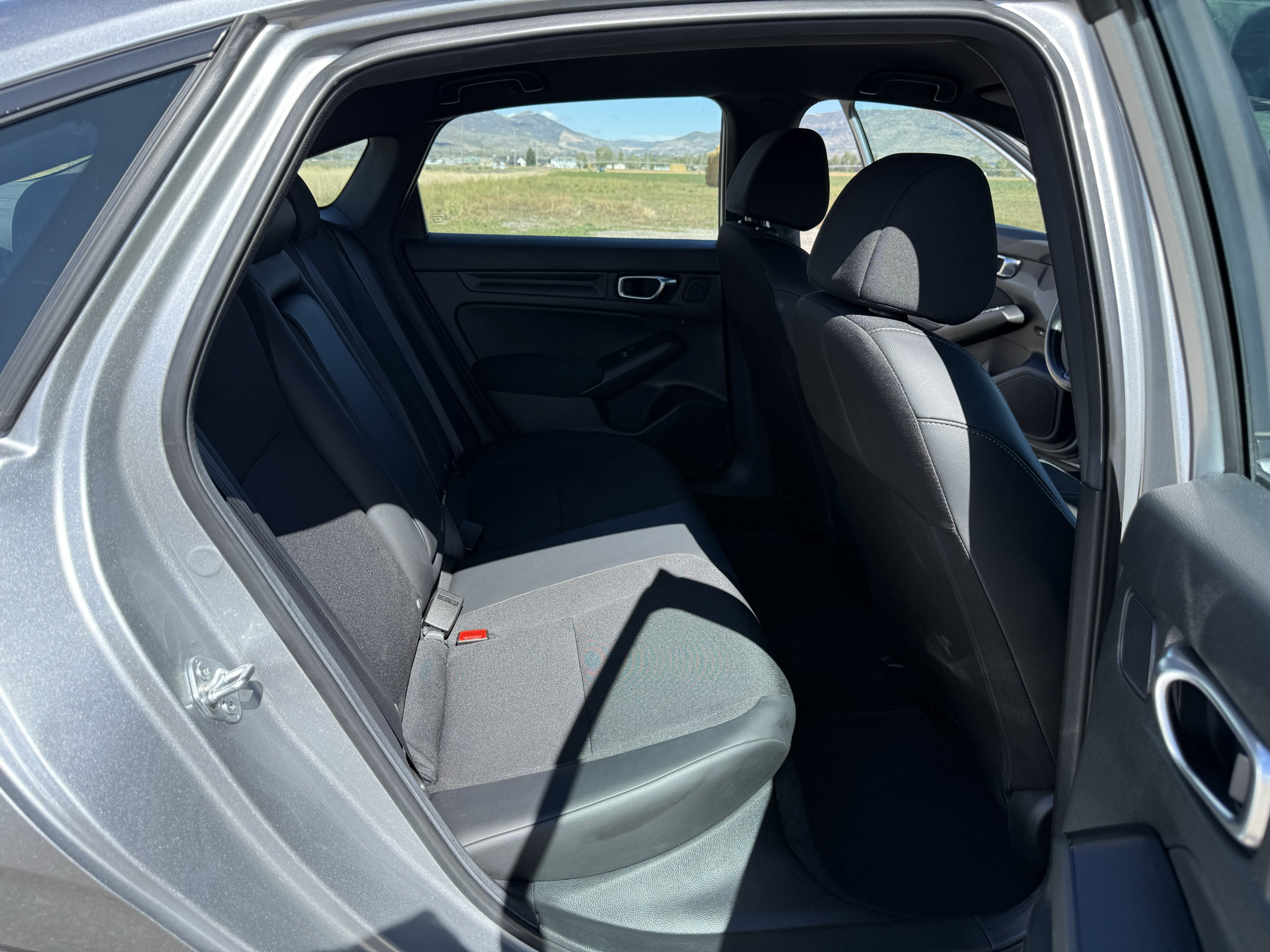Used 2025 Honda Civic Sport image 32