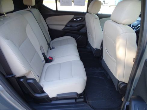 Used 2023 Chevrolet Traverse AWD LS w/ Safety Package image 39
