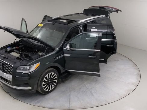 Used 2023 Lincoln Navigator Black Label image 60