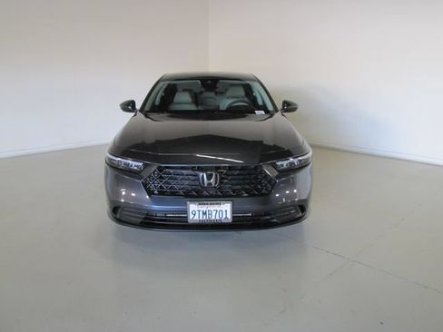 Certified 2025 Honda Accord LX image 2