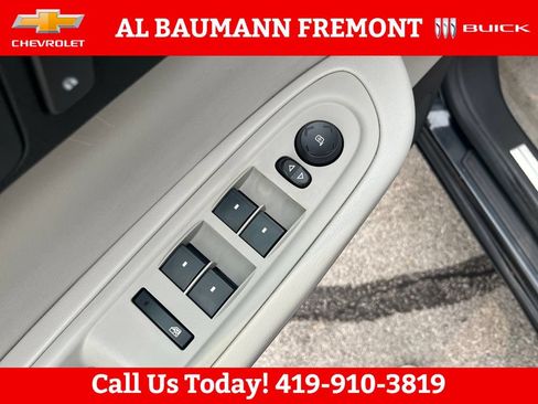 Used 2012 GMC Acadia SLT AWD/4WD image 11