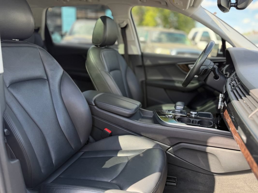 Used 2018 Audi Q7 3.0T Premium Plus AWD/4WD image 5