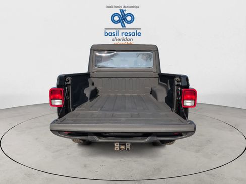 Used 2023 Jeep Gladiator Sport w/ Trailer Tow Package image 22