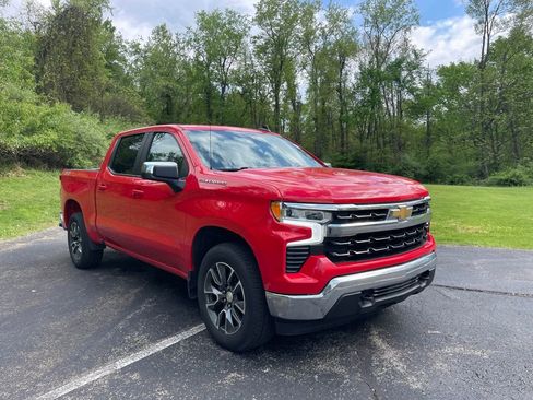 Certified 2023 Chevrolet Silverado 1500 LT AWD/4WD image 1
