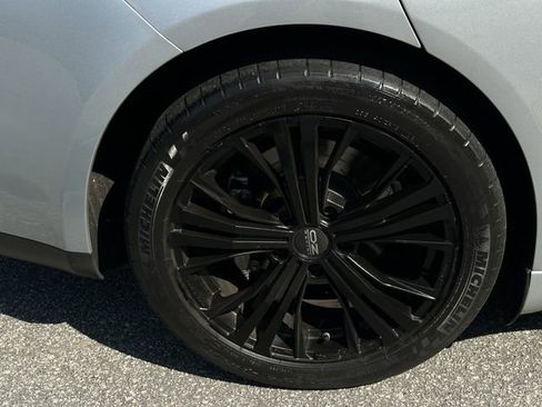 Used 2015 Porsche Panamera 4S image 9