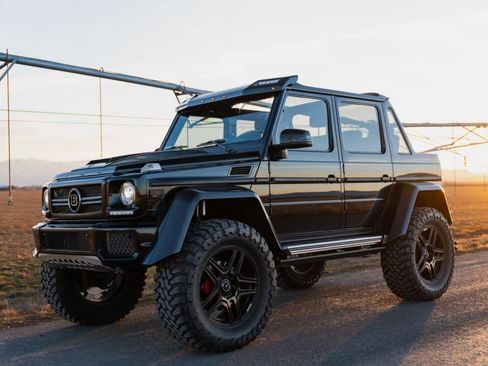 Used 2017 Mercedes-Benz G 550 Squared image 8