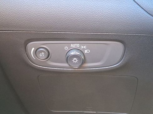 Used 2024 Buick Encore GX Preferred image 22