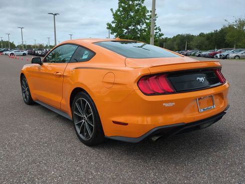 Used 2019 Ford Mustang Premium w/ Equipment Group 201A RWD image 4