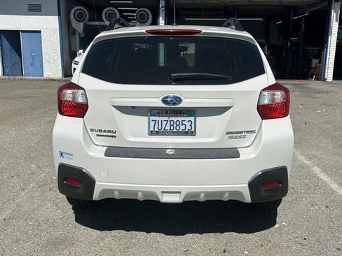 Used 2016 Subaru Crosstrek 2.0i Premium AWD/4WD image 7