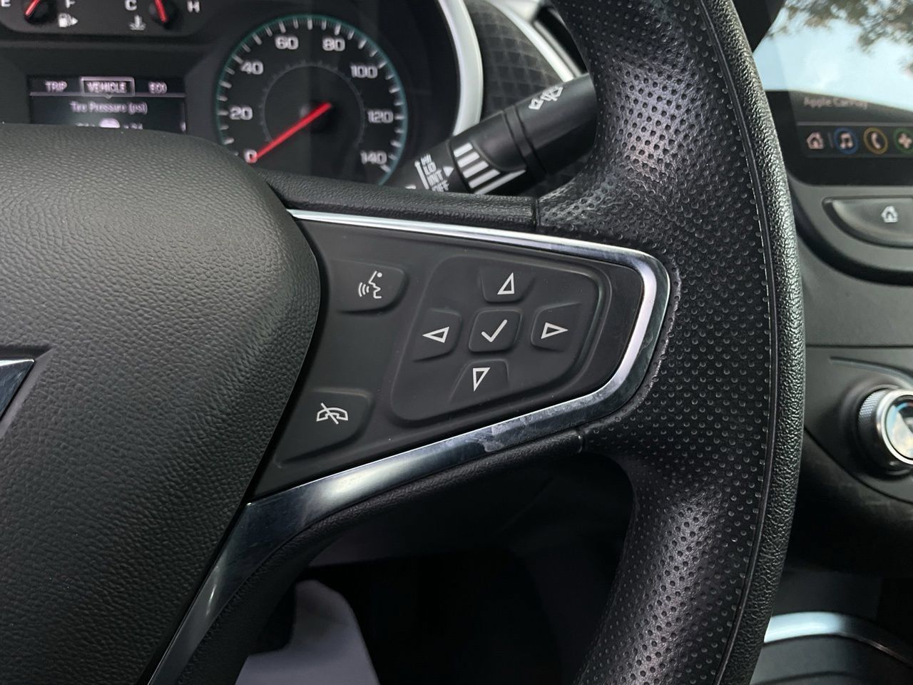 Used 2025 Chevrolet Malibu LT FWD image 32