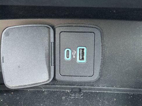 Certified 2023 Ford Bronco Wildtrak AWD/4WD image 24