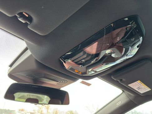 Used 2023 BMW iX M60 w/ Executive Package image 30