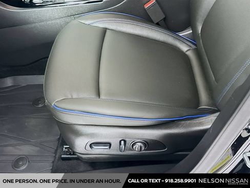 Used 2025 Buick Encore GX Sport Touring w/ Comfort Package AWD/4WD image 18