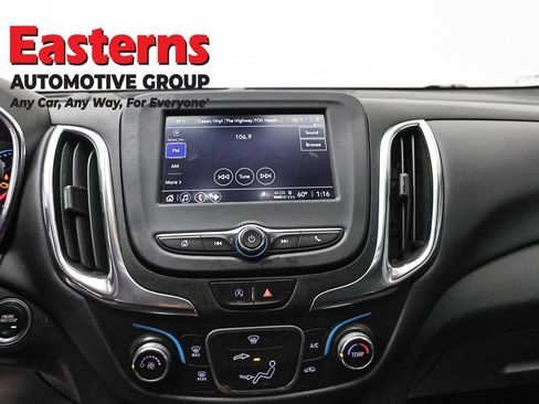 Used 2022 Chevrolet Equinox LT FWD image 11