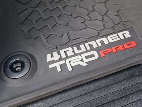 Used 2024 Toyota 4Runner TRD Pro image 31