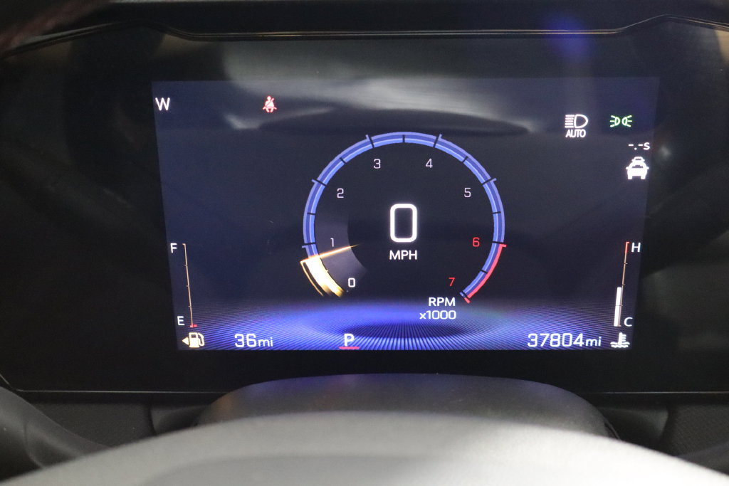 Used 2025 Chevrolet TrailBlazer RS w/ Convenience Package FWD image 11