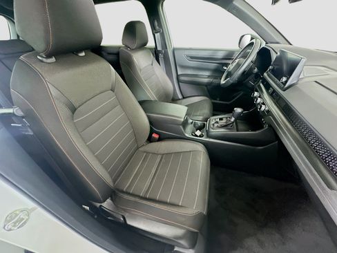 Used 2024 Honda CR-V Sport image 29