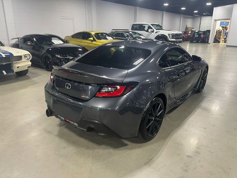Used 2023 Toyota GR86 Premium image 8