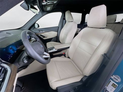 Used 2025 BMW X1 xDrive28i w/ Convenience Package image 18