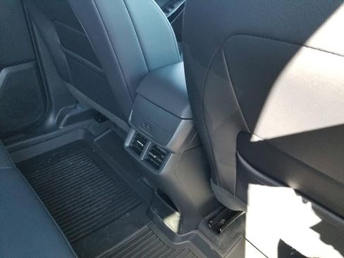 New 2026 Chevrolet Equinox LT w/ Convenience Package II image 21