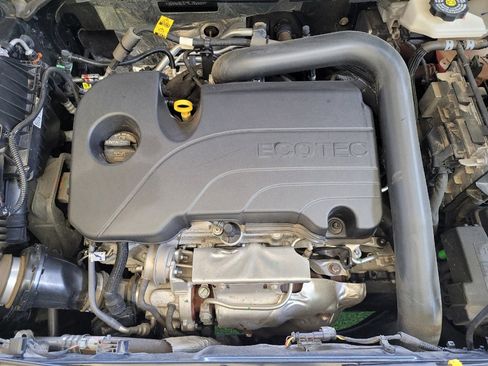 Used 2024 Chevrolet Equinox LS w/ LS Convenience Package AWD/4WD image 30