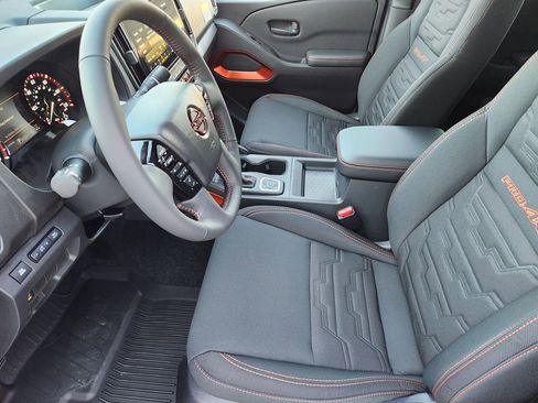 New 2026 Nissan Frontier PRO-4X w/ Tow Package image 9