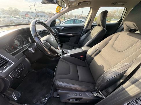 Used 2015 Volvo XC60 T5 image 18