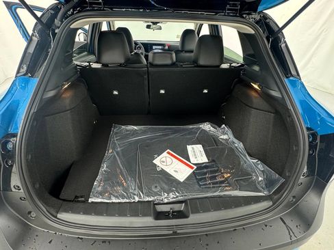 New 2026 Nissan Kicks SR w/ Cold Weather Package AWD/4WD image 15